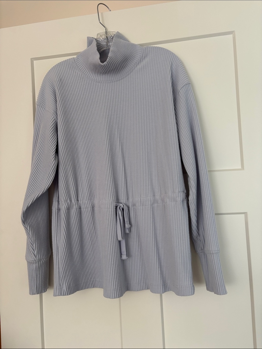 Women's Light Lavender Ribbed Turtleneck Drawstring Sweatshirt